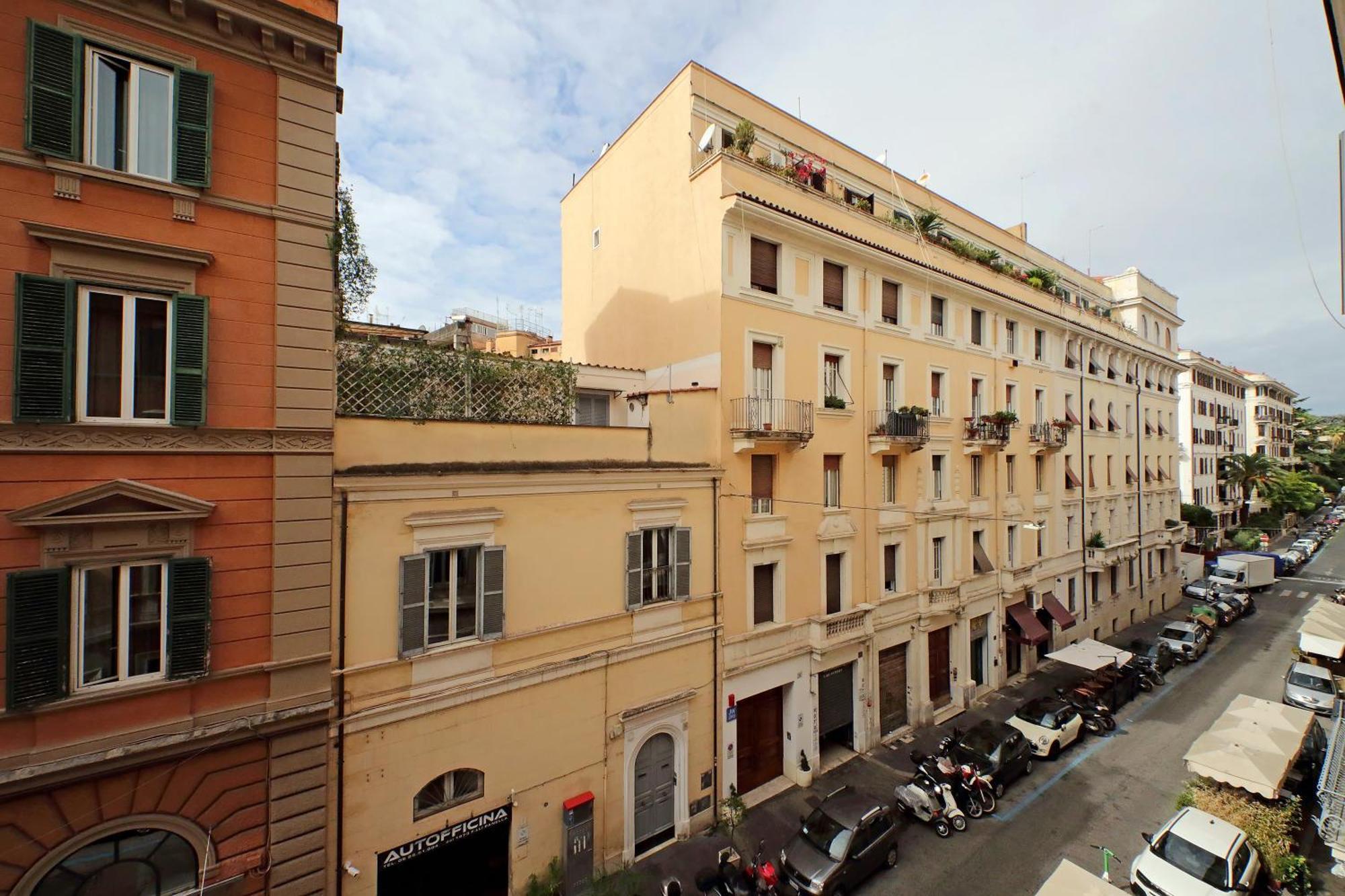 Habito Suites Rome Bagian luar foto